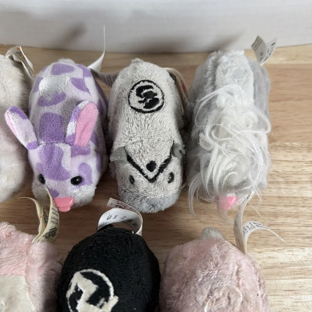 Lot of 9 Zhu Zhu Pets Hamsters Zuzu Animated Animals untested Not Tested As Is
